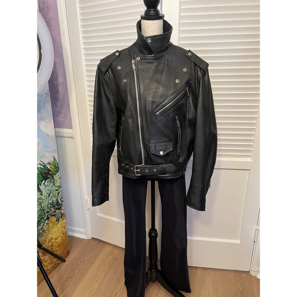 Black, SZ M, front zipper, flare leg, catsuit. - Picture 8 of 13